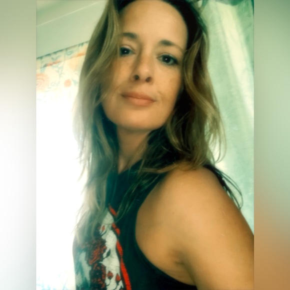 Like when I go  live!! 🐞🦋☀️ - Picture 6 of 12